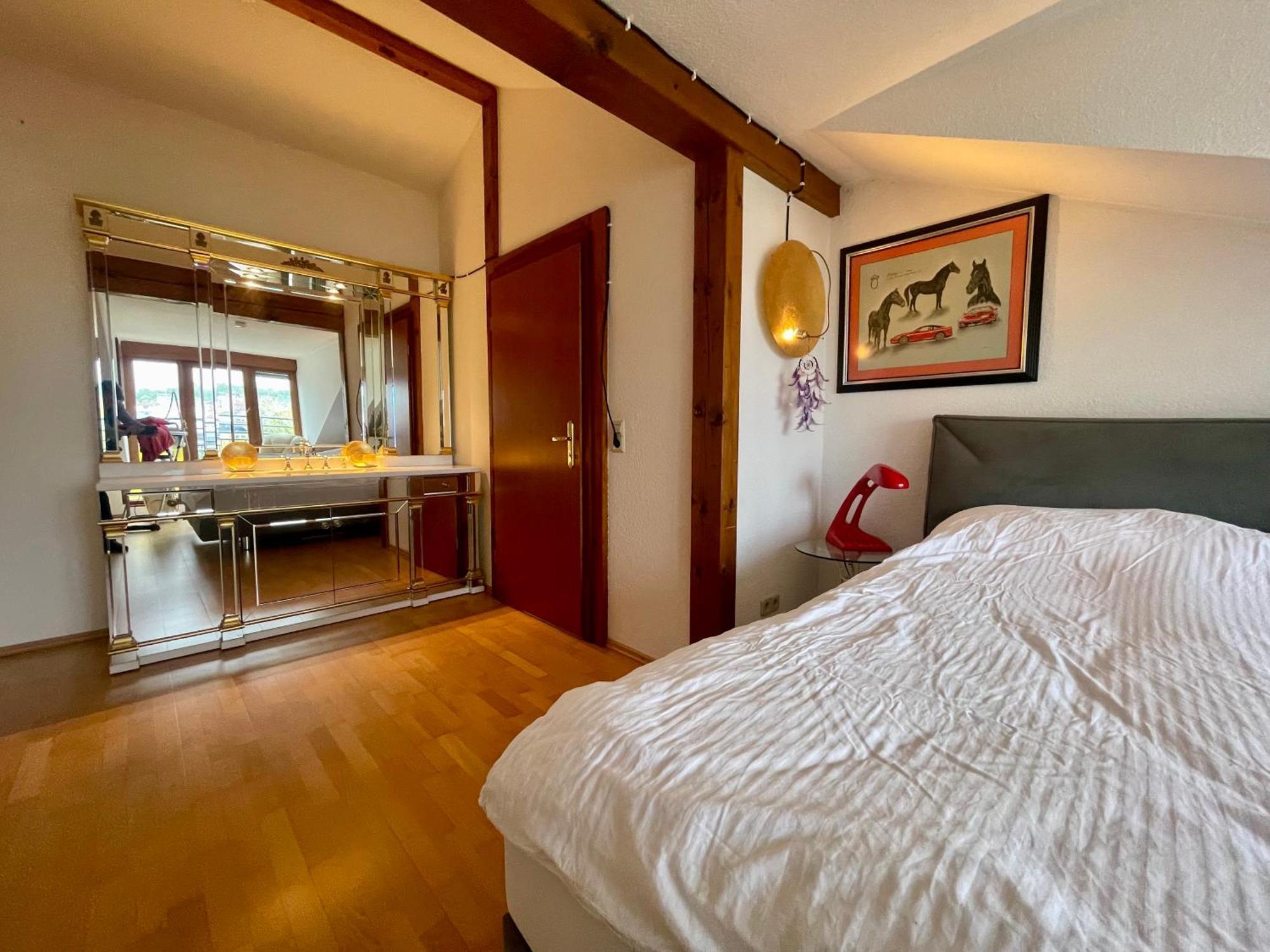 Wunderschoenes Grosses 3 Zimmer Apartament Zentrum Goldstadt Familienfreundlich Mit Garage Пфорцгейм Екстер'єр фото